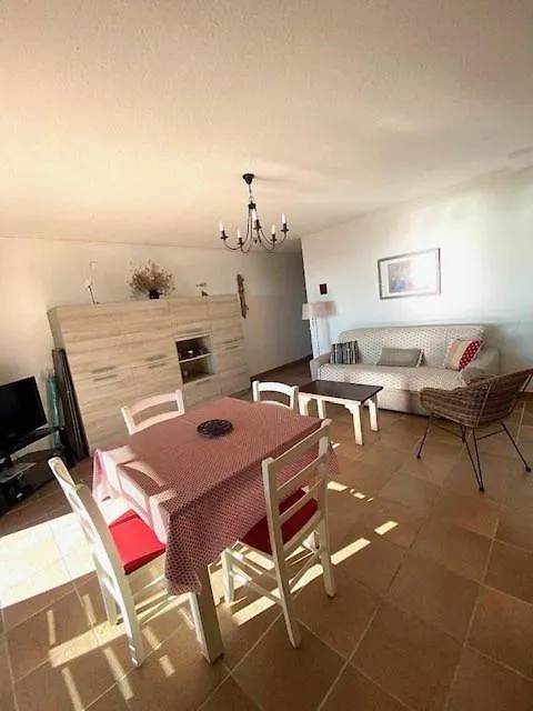 Apartment Appartement Vue Mer B21, Parking Prive Saintes-Maries-de-la-Mer